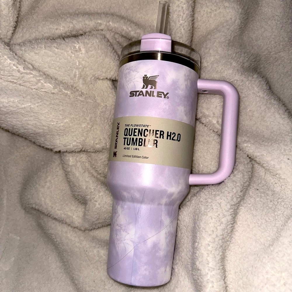 Stanley Wisteria Purple Tie Dye Tumbler 40oz Quencher New Limited Edition Target - Picture 2 of 7